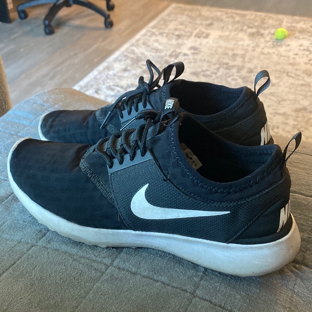 Womens Nike Running Shoes